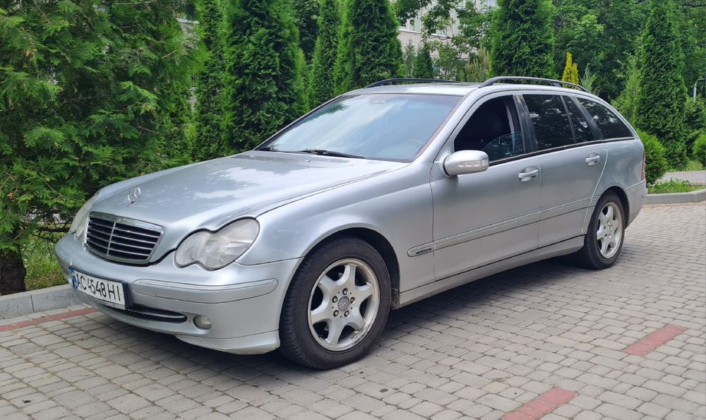 Mersedes-Benz. C200.   2,2 Diesel
