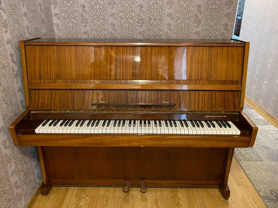 Фортепіано "Україна"