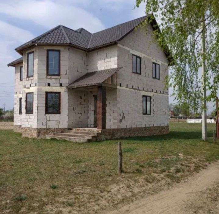 Продам будинок с. Зносичі