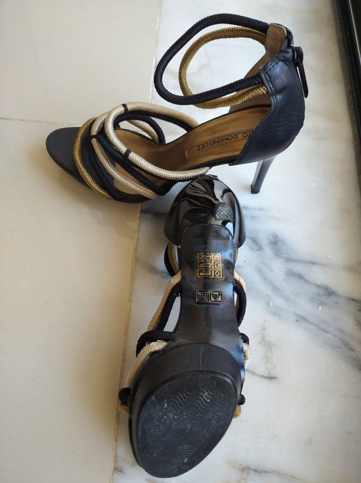 Sapatos Adolfo Dominguez