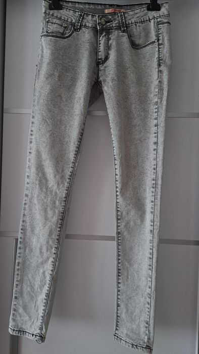 Spodnie  jeansowe damskie