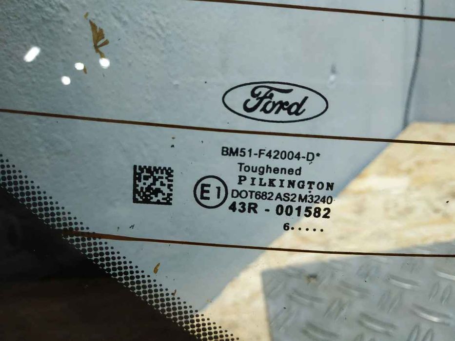 Ford Focus 3 11- Скло Заднє SK0869 1779510
