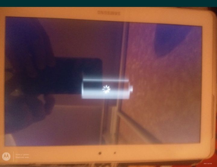 Продам планшет Samsung Tab  10.1 на запчасти