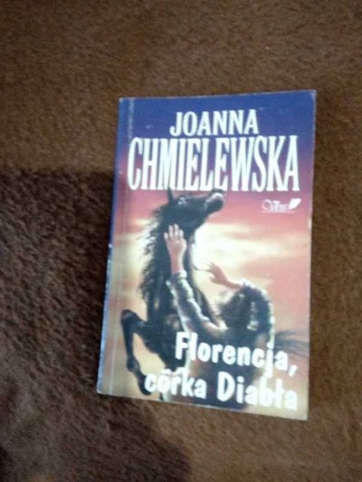 Florencja córka Diabła Joanna Chmielewska ,kryminał