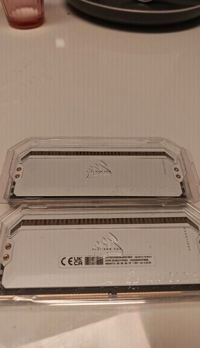 Corsair Dominator Platinum DDR5 32 GB (2×16 GB) 5600 MT/s