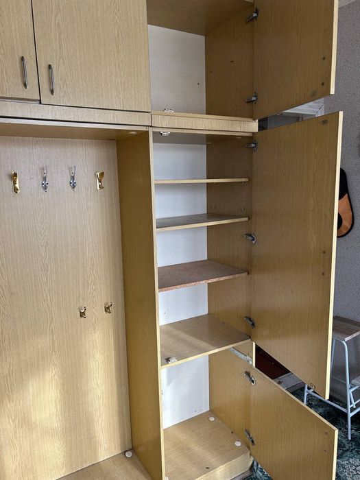 Шкаф в прихожую