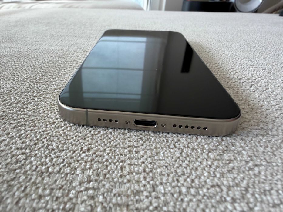 iPhone 15 Pro Max