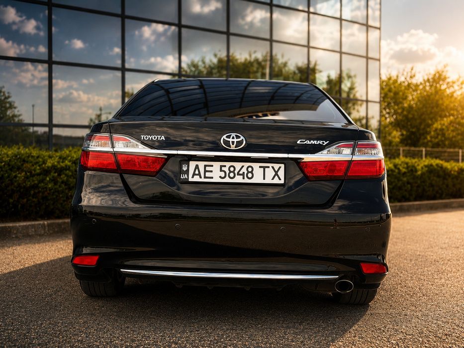 Toyota Camry ТЕРМІНОВО