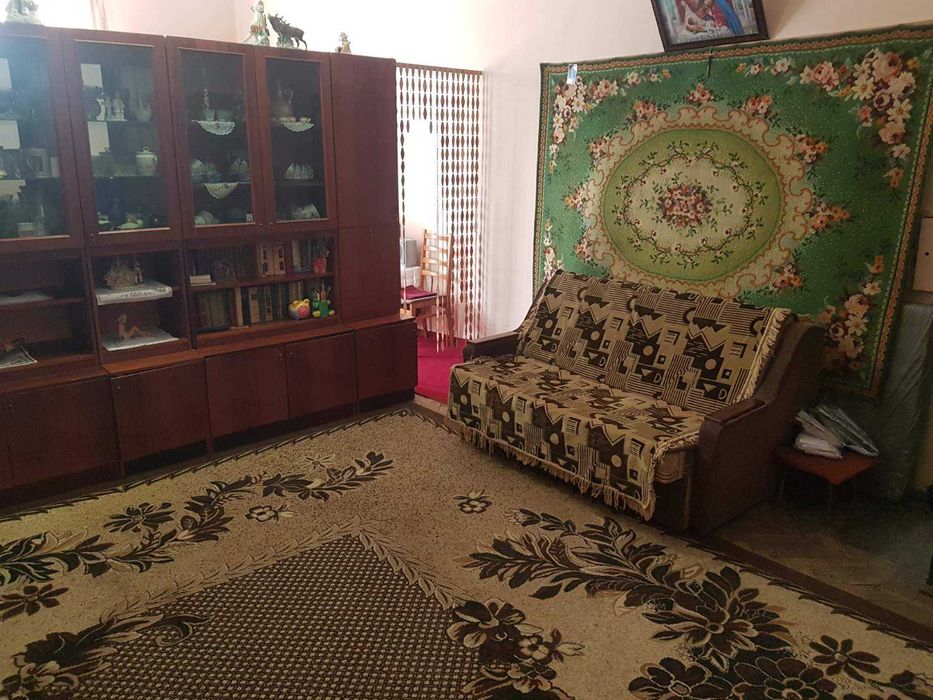 1 кімнатна квартира (центр) м. Кам'янка-Бузька