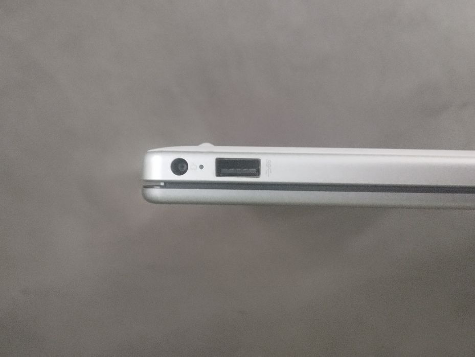 Ноутбук HP 240 G10 TURBO SILVER