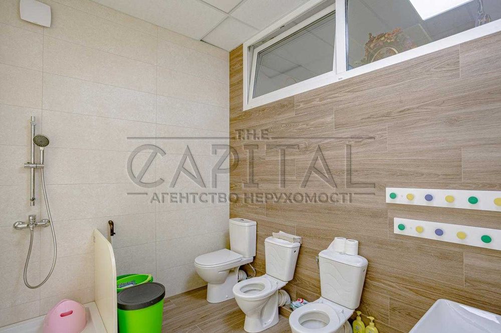 Продаж ОСЗ Комерція Окремо Стояча Будівля Феофанія вул. Метрологічна Голосіївський район Київ