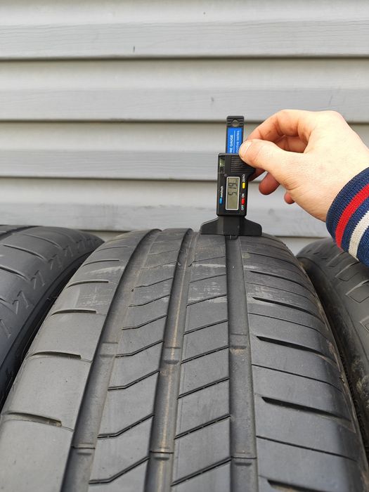 Комплект літніх шин Bridgestone 215/55 R18 215*55 18Turanza Eco 001817