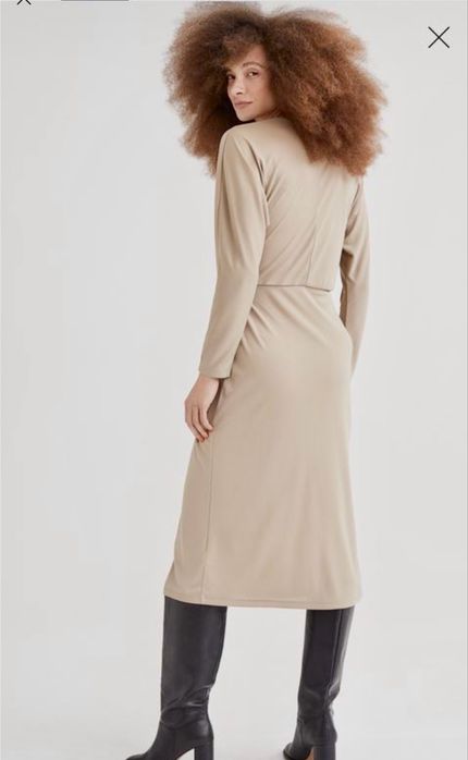 Сукня бренду H&M