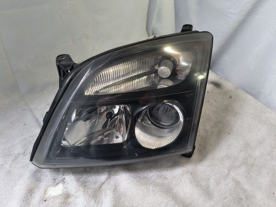 Lampa lewa czarna Opel Vectra C GTS Europa reflektor przedni lewy