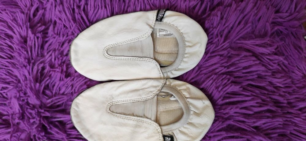 Продам чешки для спортивных тренировок