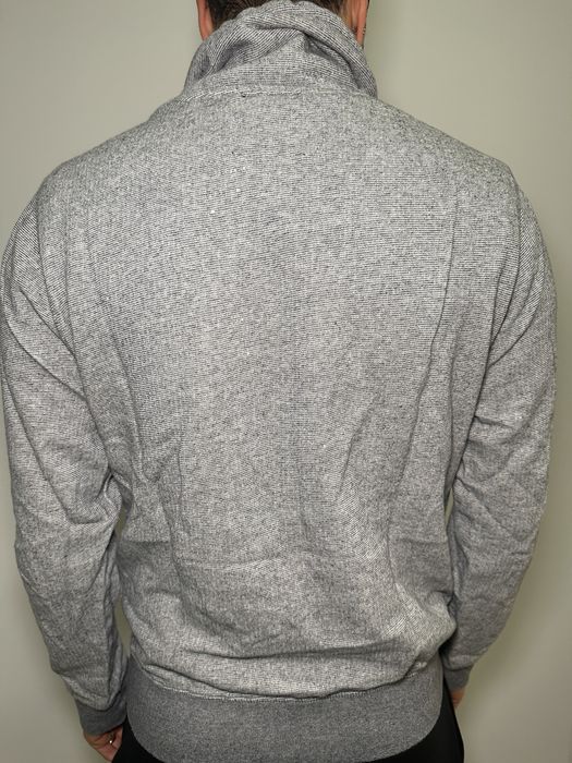 Camisola gola alta homem