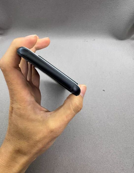 Новий телефон Asus ROG Phone 6 Pro 18/512