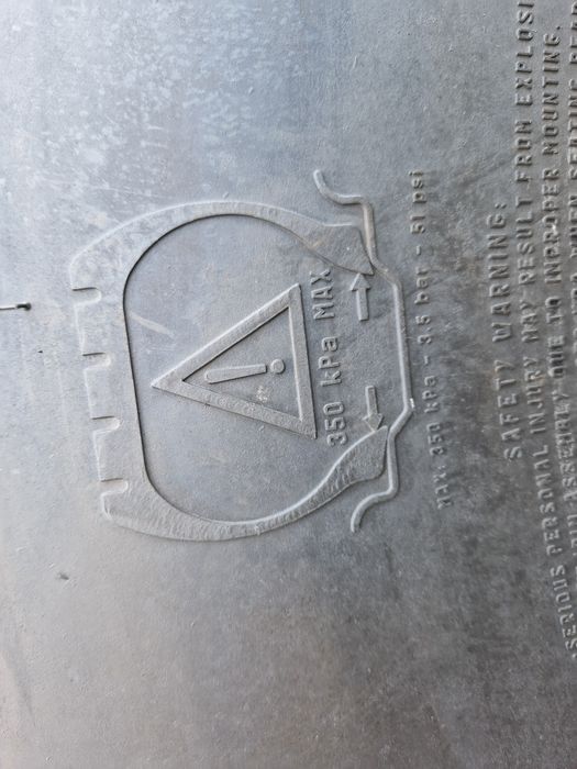 Opona 750/70r 44 trelleborg tm 1060