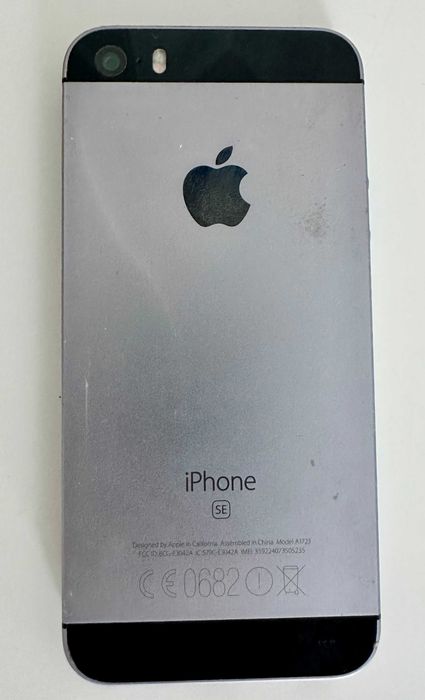 iPhone SE 64 GB | 1.ª Geração (A1723) | Space Gray