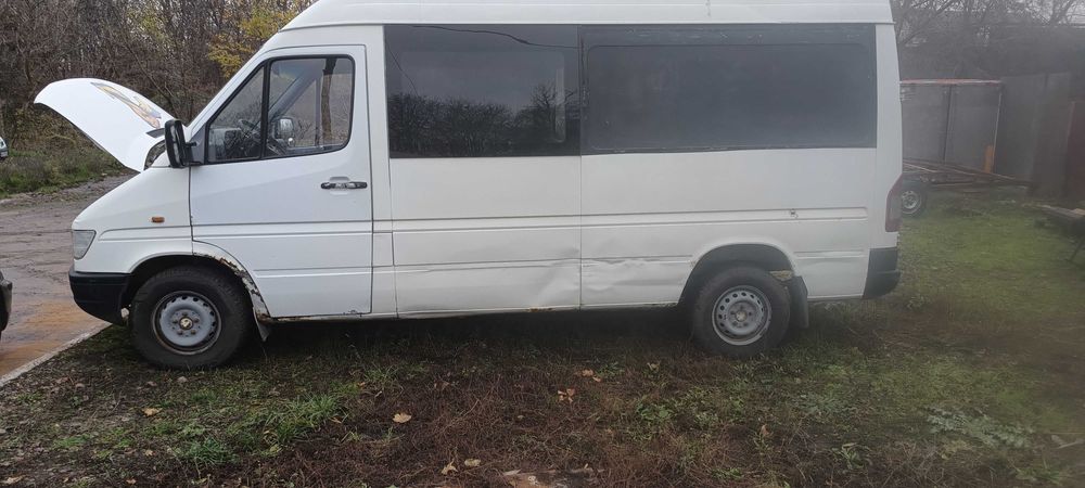 Mercedes Benz sprinter