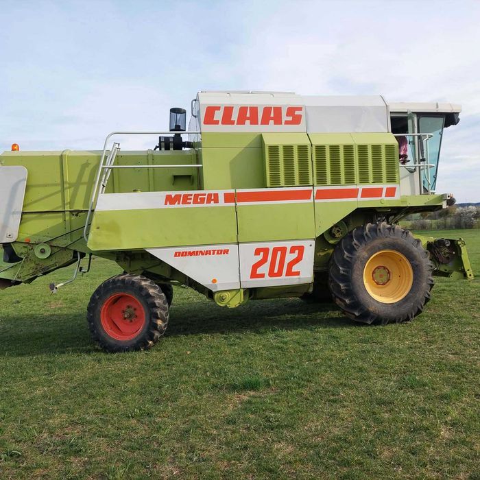 Kombajn Claas Mega 202