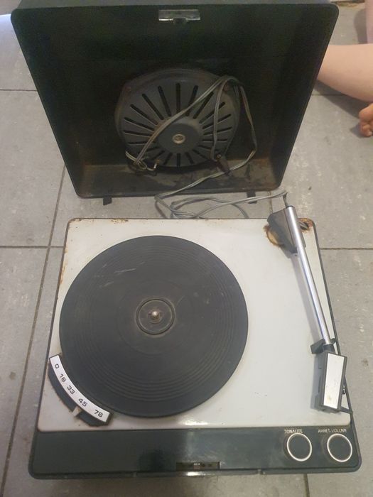 Gira discos com coluna
