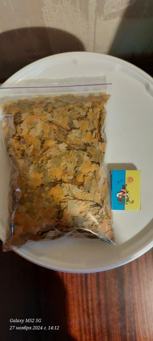 Корм для аквариумных рыб