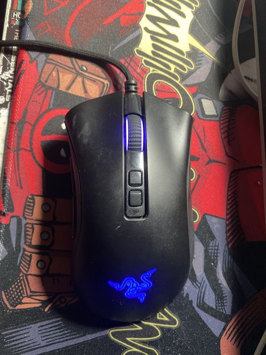 Rato razer deathadder V2