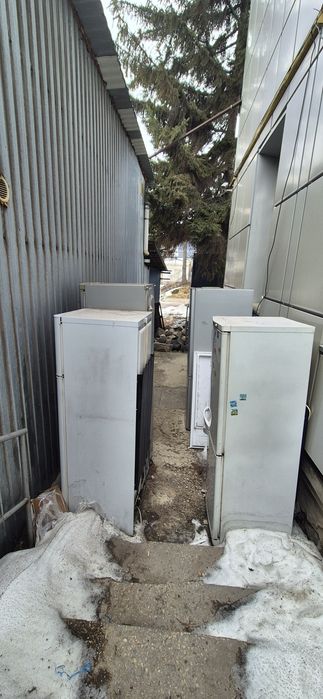 Продам холодильник