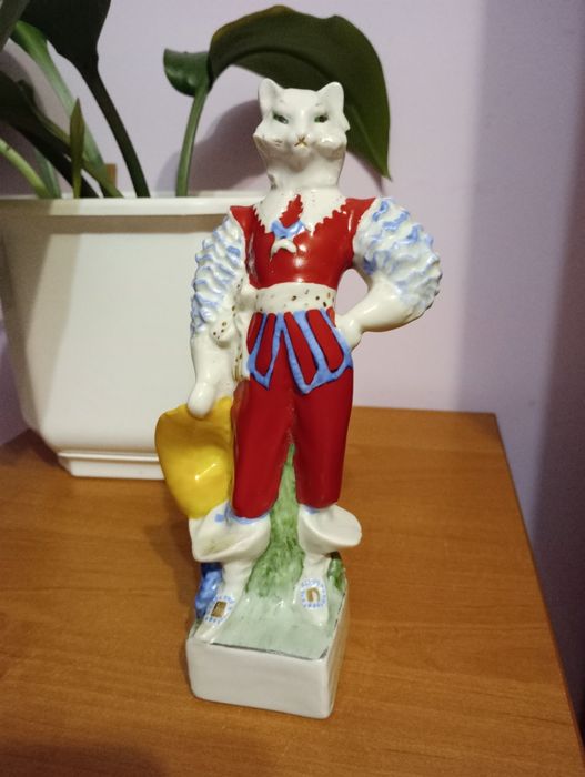 Статуэтка Кот в сапогах