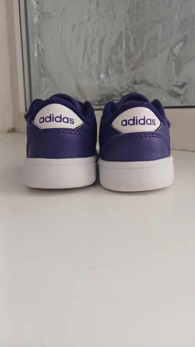 Дитячі кросівки Adidas розмір 22 кроссовки адидас
