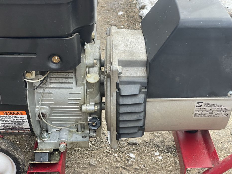 Генератор Briggs&Stratton