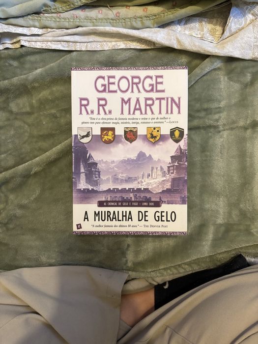 As cronicas de gelo e fogo - Game of thornes