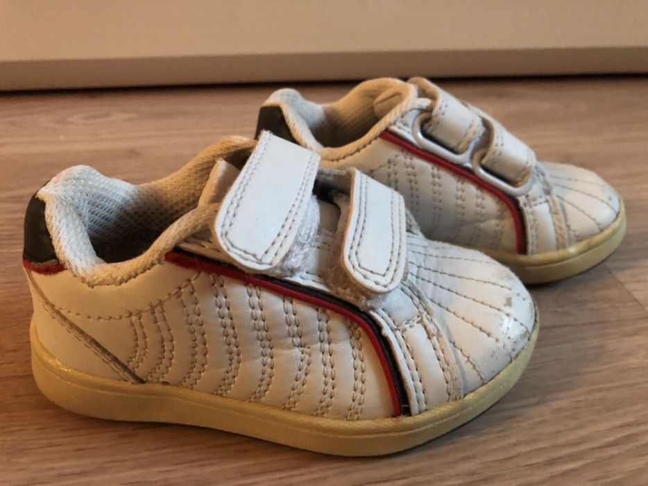 Buty sneakersy rozmiar 22