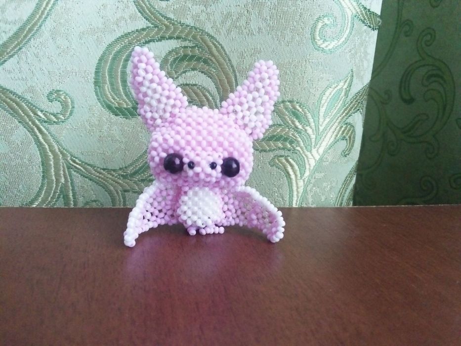 Іграшка з бісеру