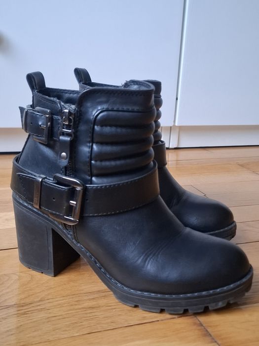 Botki motocyklowe kowbojki na obcasie