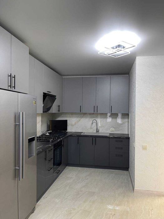 1кімнатна гарна квартира в новобудові з ремонтом на Рокосовського