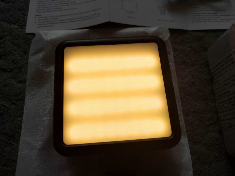 LED светильник Minifocus на аккумуляторе (накамерный)