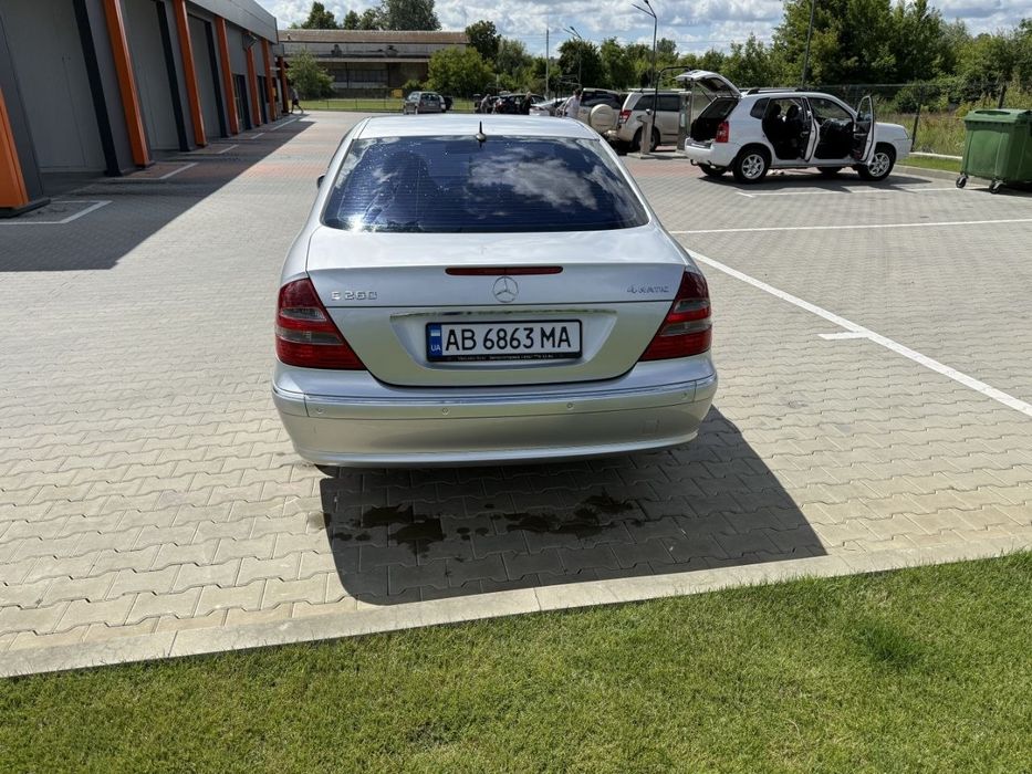 Mercedes-benz E - Class