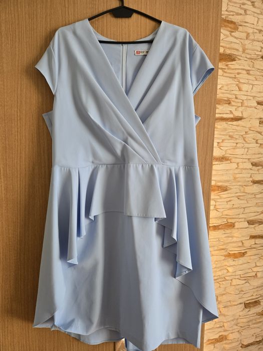 Sukienka jasnoniebieska rozm 50