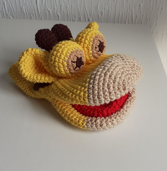 Fantoche de mão girafa, em crochet