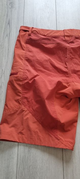 Salewa L.          .