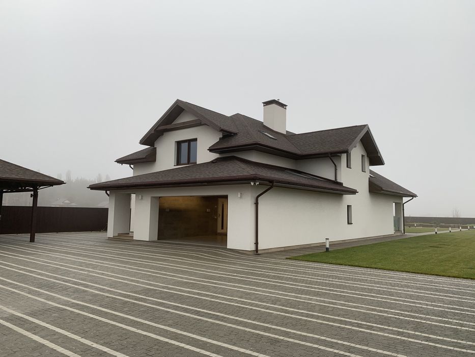 Без % Продаж будинку в с. Колонщина, Макаров