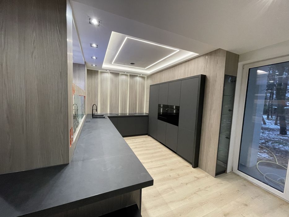 Meble na wymiar / kuchnie / szafy / krótkie terminy