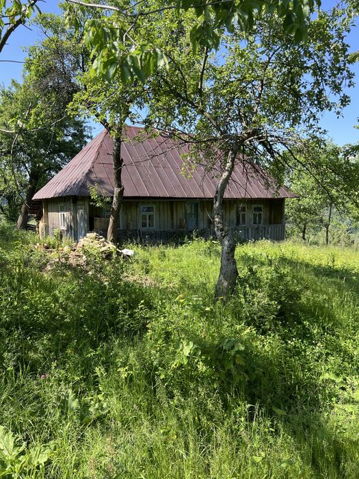 Продам ділянку в горах з гарним краєвидом