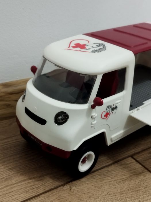 Mobilna lecznica dla zwierząt Schleich