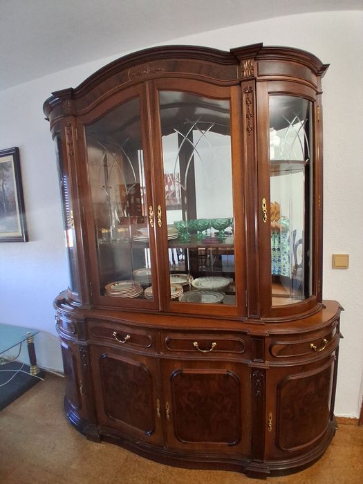 Cristaleira de sala de jantar