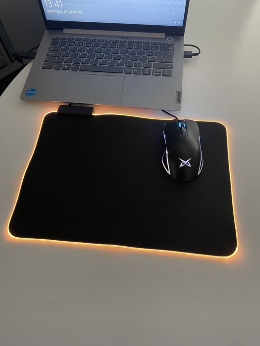 Rato e Tapete gaming como novo
