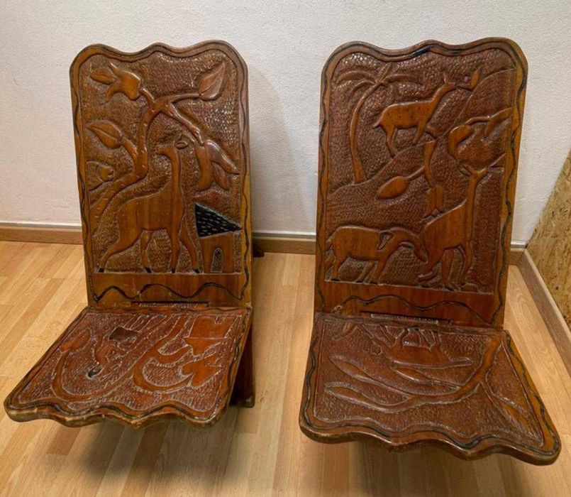 cadeiras antigas, africanas, par, sinais dos anos