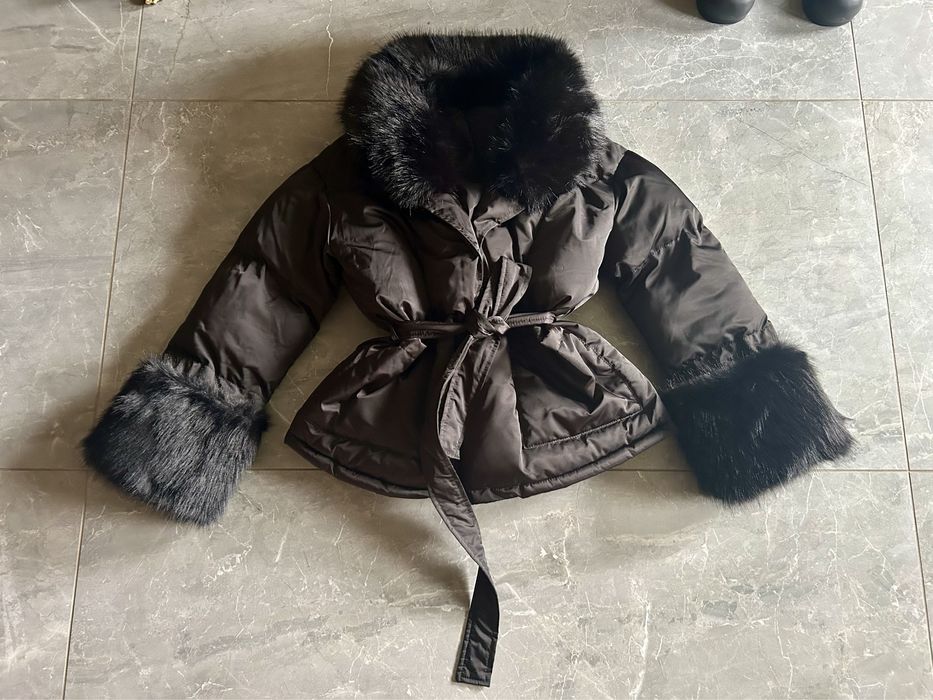Kobieca wiązana kurtka zimowa czarna futerko jak naturalne M